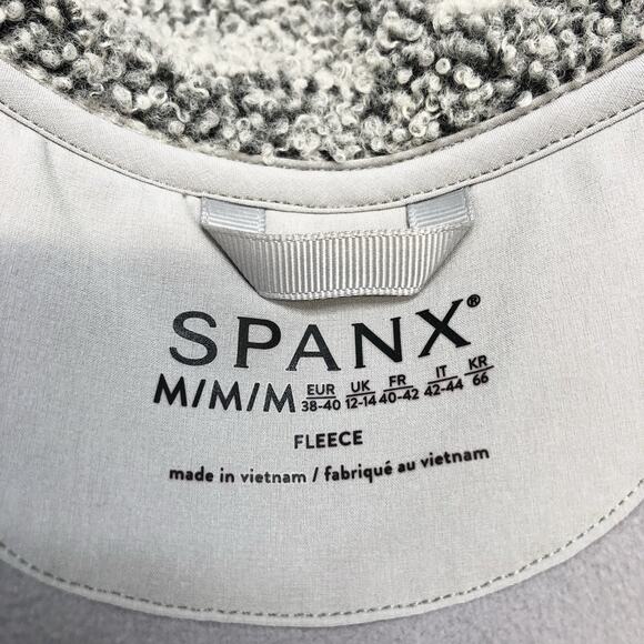 Spanx Luxe Fleece Shirt Jacket Shacket Teddy Cozy Button Down In Gray Size M - Picture 2 of 9